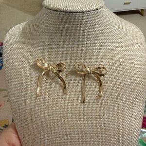 Elegant Gold Bow Earrings
